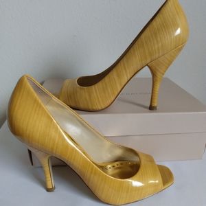 Women's pumps